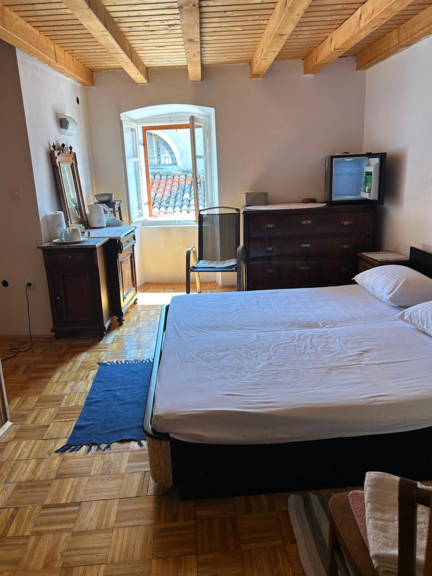 Nice Room - Centar Cres Exteriör bild